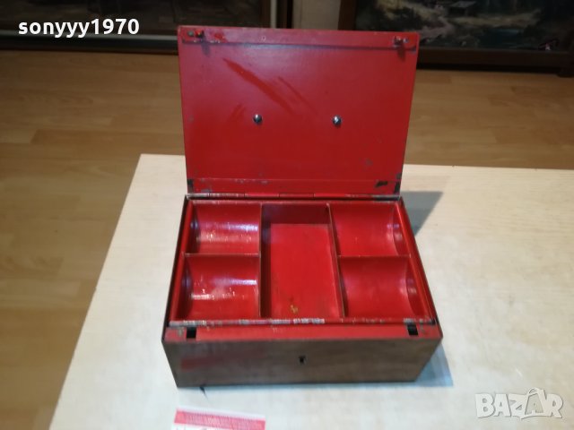 СЕИФ-КАСА МЕТАЛНА С КЛЮЧ 2009212001, снимка 5 - Антикварни и старинни предмети - 34198032