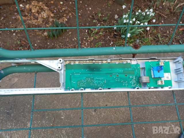 Продавам преден панел с платка за пералня BOSCH WIS 24140, снимка 3 - Перални - 44341864