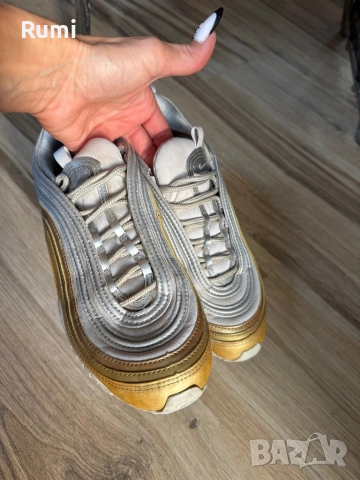 Оригинални маратонки Nike Air Max 97 Metallic Gold! 39 н, снимка 6 - Маратонки - 52188589