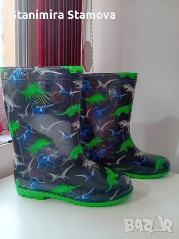 Нови гумени ботушки 35 номер