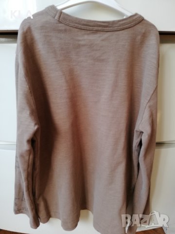 Блузка Benetton , снимка 2 - Детски Блузи и туники - 35679911