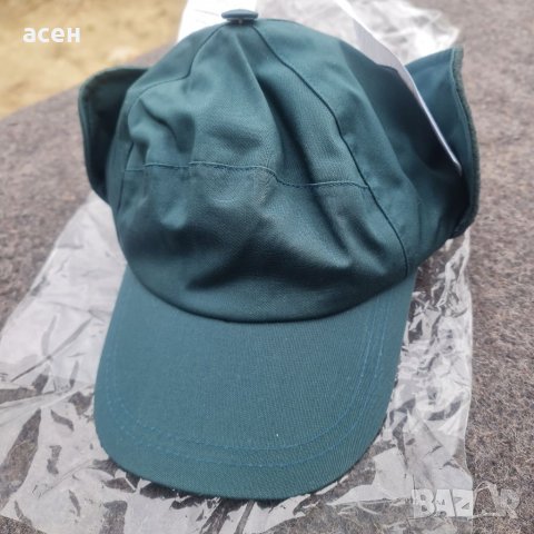 Български шапки , снимка 13 - Шапки - 40015484