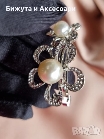 Красива метална шнола в сребристо с перли и кристали и закопчаване с френски механизъм., снимка 4 - Други - 39299997