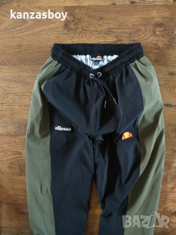 Ellesse Trainingshose mit Logo Modell 'Eulalia - страхотно дамско долнище КАТО НОВО, снимка 5 - Спортни екипи - 40762264