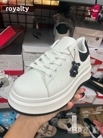 Дамски стилни маратонки🔥, снимка 5 - Маратонки - 51723340