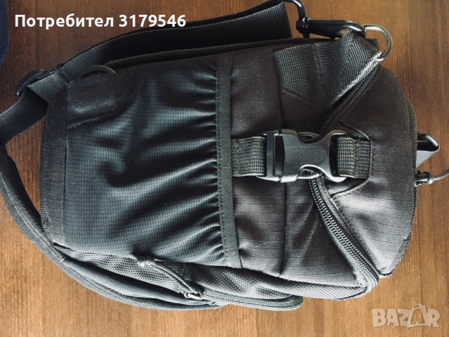 Чанта Lowepro Toploader Pro 70AW, снимка 3 - Чанти, стативи, аксесоари - 36220847