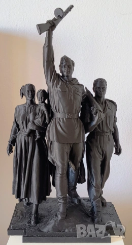 Архивна възстановка на демонтиран софийски монумент, снимка 12 - Колекции - 53748957