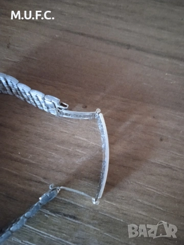 Часовник Cartier 6220 24Gold Дамски , снимка 6 - Антикварни и старинни предмети - 53845043