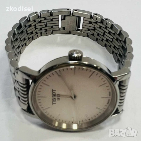 Часовник TISSOT T109210A, снимка 2 - Дамски - 51063503