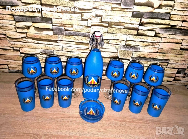 Подарък за фен на  "ЛЕВСКИ"- ръчно декорирана бутилка с логото на "Левски", снимка 2 - Подаръци за мъже - 34758434