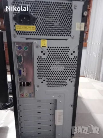 Настолен компютър, монитор, снимка 8 - Работни компютри - 47945122