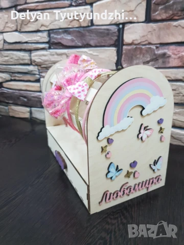 🌈 Персонализиран дървен органайзер за диадеми и аксесоари – Мечтата на всяко момиче! 🎁, снимка 2 - Подаръци за жени - 51217402