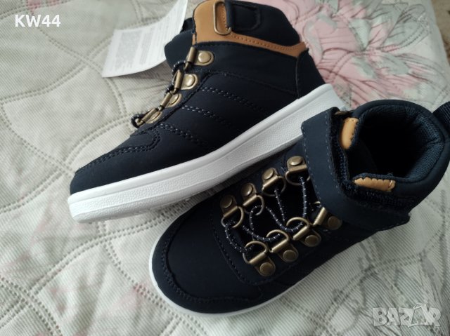 Маратонки, снимка 2 - Детски маратонки - 34781825