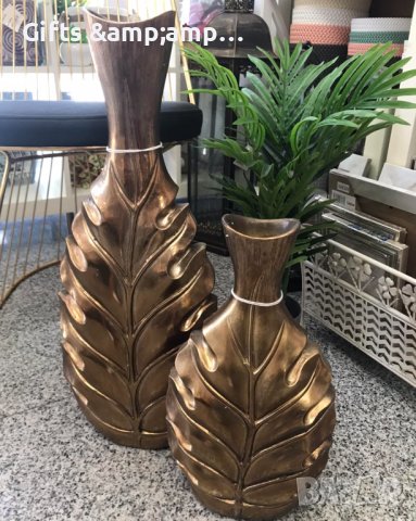 Красиви вази от смола - в златно, снимка 1 - Вази - 41675080
