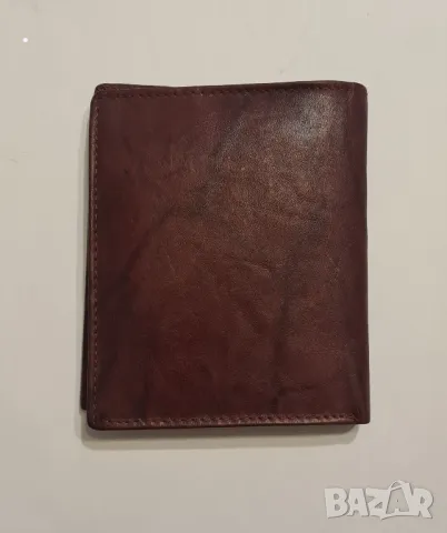 Портфейл мъжки от естествена кожа , снимка 2 - Портфейли, портмонета - 49327830