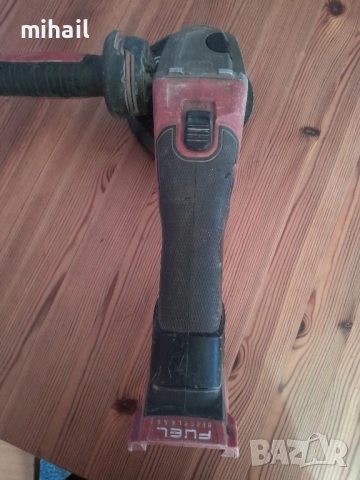 Акумулаторният ъглошлайф MILWAUKEE M18 FSAG125X само боди, снимка 2 - Винтоверти - 52233547