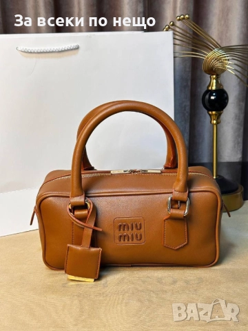 Miu Miu Дамска Чанта Миу Миу - Налични Различни Цветове Код E920 , снимка 3 - Чанти - 51940183