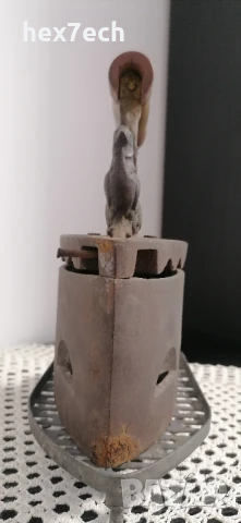 ❤️ ⭐ Старинна ютия на жар петле с подложка ⭐ ❤️, снимка 4 - Антикварни и старинни предмети - 51171821