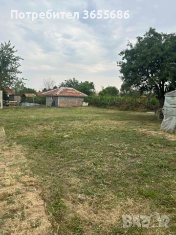 Продава се къща на центъра на две могили, снимка 13 - Къщи - 51012420