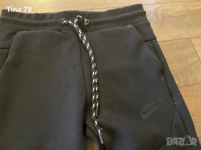 Nike комплект 10 год , снимка 4 - Детски анцузи и суичери - 41228803
