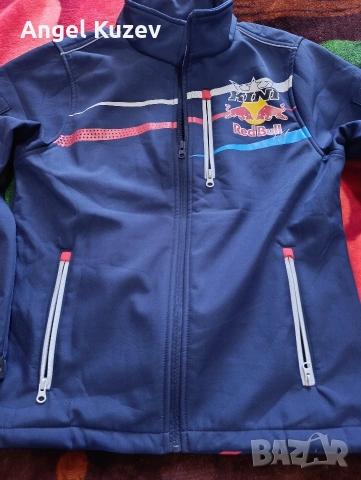 НОВО Softshell яке KINI Red Bull Racing – Размер M, снимка 2 - Якета - 53693245