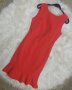 СТИЛНА червена рокля, която елегантно очертава тялото, снимка 1 - Рокли - 40726866