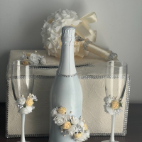Сватбен комплект, сватбени чаши, кутия за дарове, букет, снимка 2 - Сватбени аксесоари - 44633943