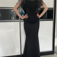 Черна дълга рокля с ресни размер S, снимка 2 - Рокли - 36344530