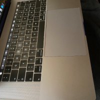 15" 6-core i7 MacBook Pro А1990 Touch/Mid-2018/-i7/16GB RAM/256GB SSD, снимка 4 - Лаптопи за работа - 39907850