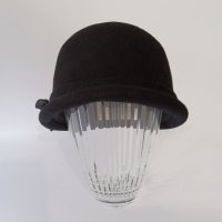 Елегантна дамска черна зимна шапка, ретро стил, 100% вълна, федора, снимка 8 - Шапки - 39551365