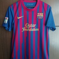 Barcelona Nike оригинална футболна тениска фланелка Барселона размер S, снимка 1 - Тениски - 41669591