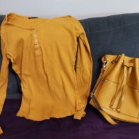 Чанта и блуза за 8 лв, снимка 2 - Чанти - 34407221