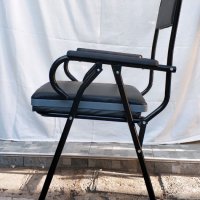 Продавам Комбиниран стол за тоалет и баня, кожен, черен, снимка 4 - Тоалетни столове - 42514247