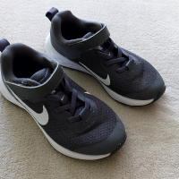Детски маратонки Nike, снимка 1 - Детски обувки - 44820556