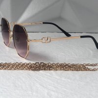 Valentino дамски слънчеви очила Осмоъгълник с верижка синджир, снимка 10 - Слънчеви и диоптрични очила - 41775475