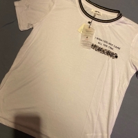 Бяла тениска , снимка 2 - Тениски - 36091791