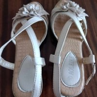 Дамски сандали на платформа номер 36, снимка 1 - Сандали - 42137200