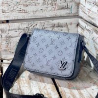 Мъжки чанти Louis Vuitton , снимка 2 - Чанти - 41015370