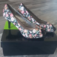 Дамски обувки , снимка 1 - Дамски обувки на ток - 42290002