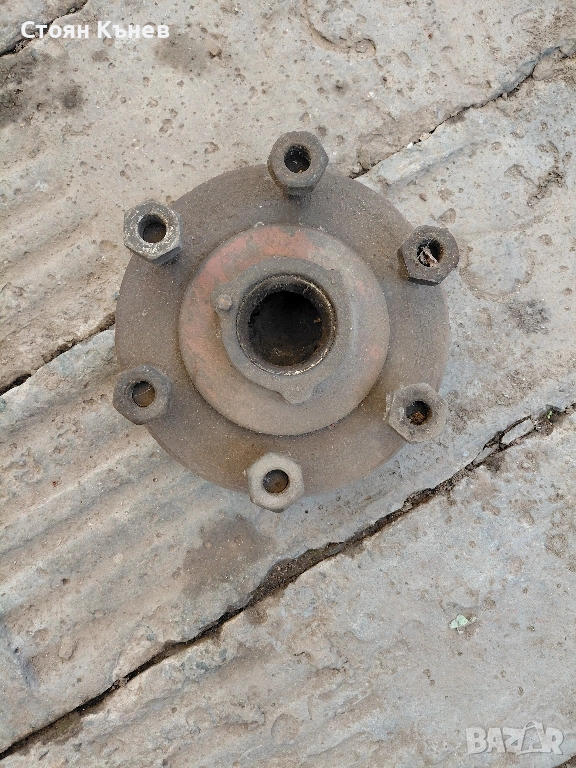 Главина за 4 т.ремарке, снимка 1