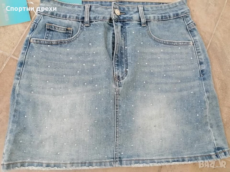 мега яка дънкова пола с камъчета тип пола-панталон.Стои уникално,с кристалчета, снимка 1