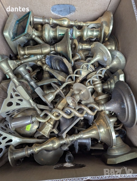 Продавам бронзови свещници – подходящи за храмове, параклиси и дарения, снимка 1