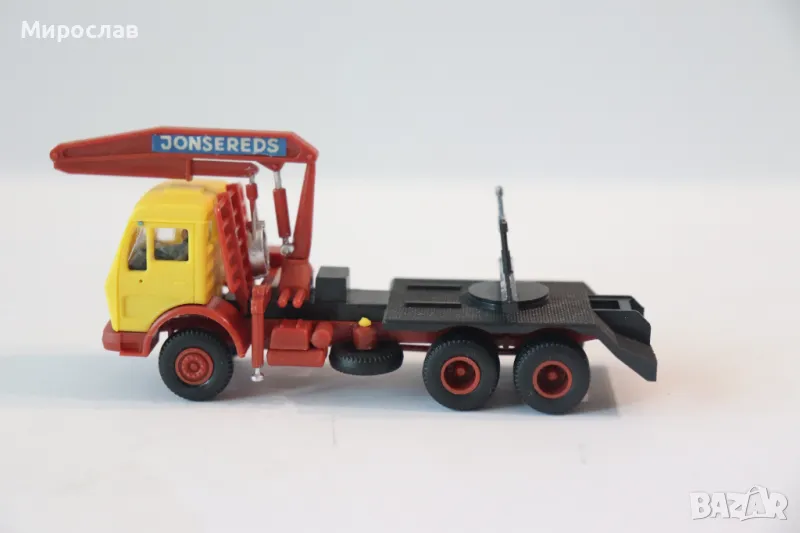 KIBRI H0 1/87 MERCEDES BENZ КАМИОН ТИР МОДЕЛ ДЪРВАРКА, снимка 1