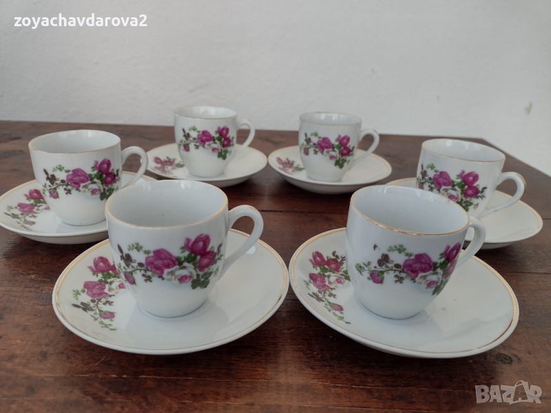 НОВ КИТАЙСКИ ПОРЦЕЛАНОВ СЕРВИЗ 12 ЧАСТИ ЧАШИ С ЧИНИЙКИ ЗА КЪСО КАФЕ, снимка 1