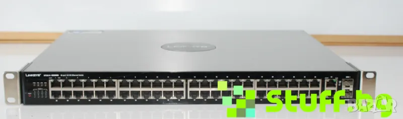 Суич Linksys SFE2000, снимка 1