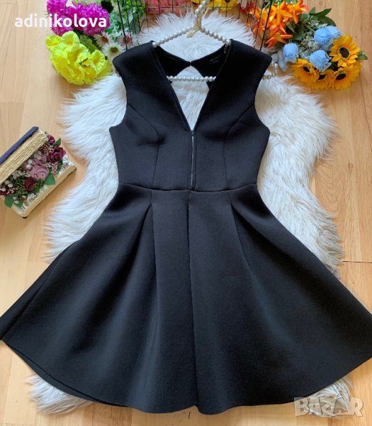 Неопренова рокля с гол гръб, снимка 1