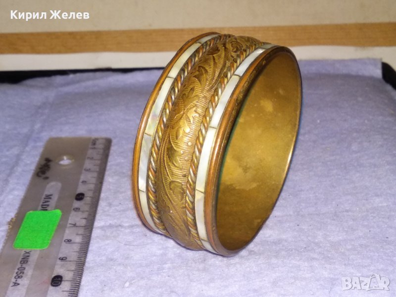 ПРЕВЪЗХОДНА СТАРА БРОНЗОВА ФЛОРАЛНО ОРНАМЕНТИРАНА СЕДЕФЕНА КЛАСИЧЕСКА РЕТРО ГРИВНА 70581, снимка 1