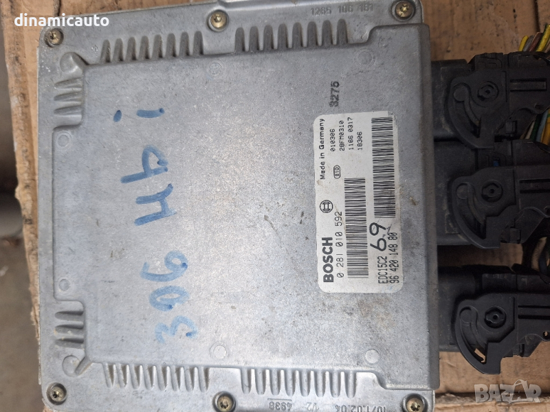 Компютър двигател за Peugeot 306 2.0 Hdi - 0 281 010 592, снимка 1