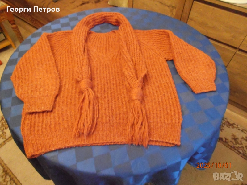 мохерен ръчно плетен пуловер и шал, снимка 1