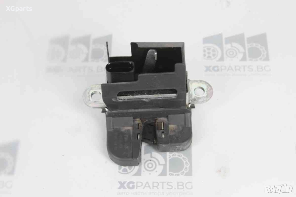 Брава багажник за Volkswagen Golf 5 (2003-2009) hatchback, 3C9827645A, снимка 1